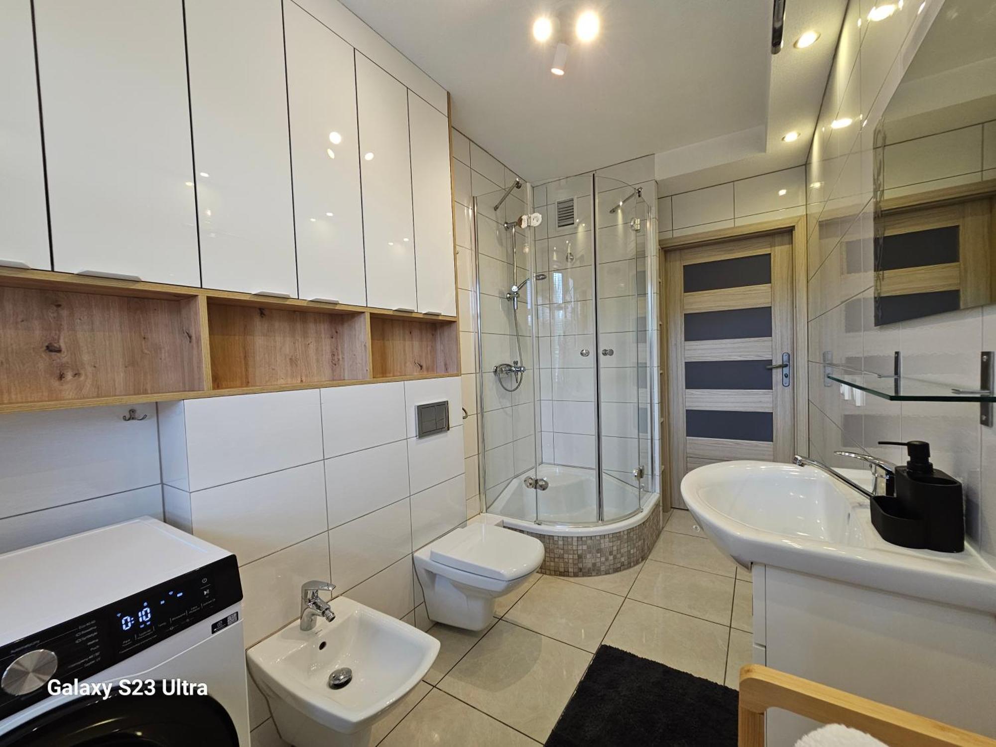 Apartament W Centrum Z Widokiem Na Jeziorko Kętrzyn Buitenkant foto